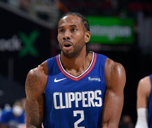 世界杯比赛在线观看平台-3连败结束上半赛季 快艇队阵容不齐就赢不了球？